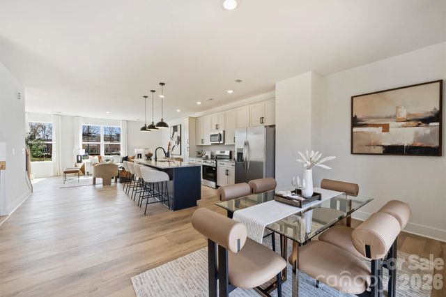 10723 Mallard Creek Road, Charlotte, NC 28262