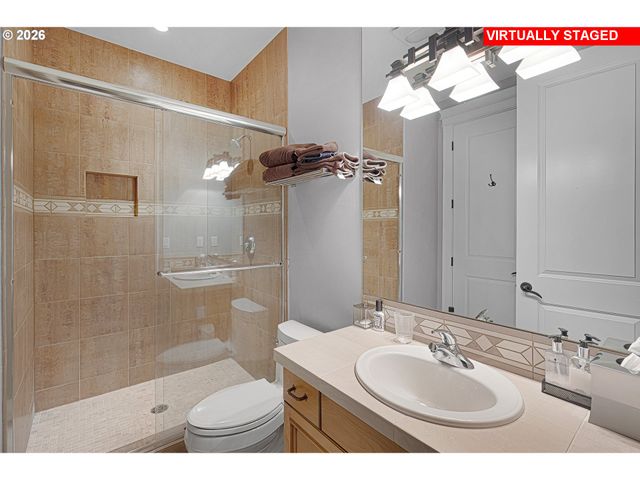 130 ANNABELLE St, Castle Rock, WA 98611