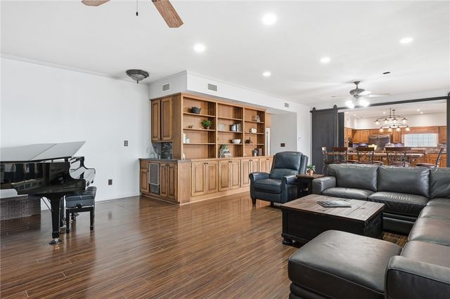 9255 County Road 2226, Taft, TX 78390