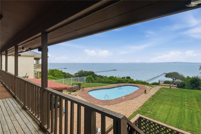 9255 County Road 2226, Taft, TX 78390