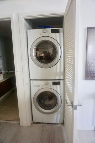 601 NE 27TH ST 1107, Miami, FL 33137