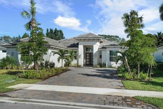 204 Strand Square, Vero Beach, FL 32963