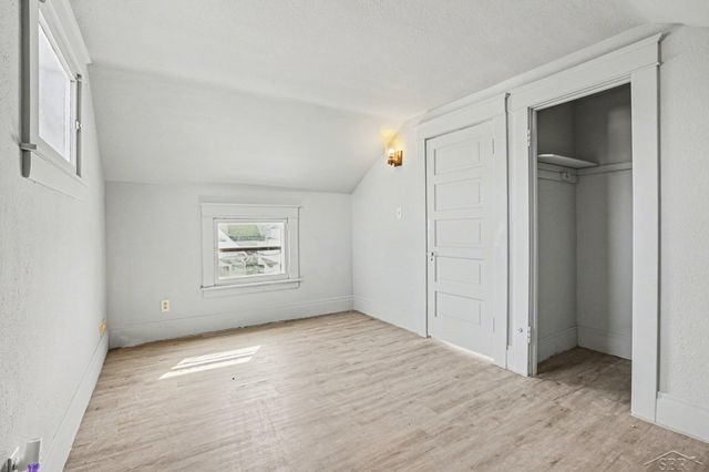 814 Mackinaw Street, Saginaw, MI 48602