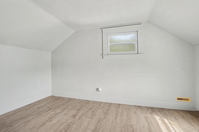 814 Mackinaw Street, Saginaw, MI 48602