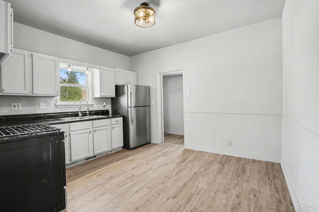 814 Mackinaw Street, Saginaw, MI 48602