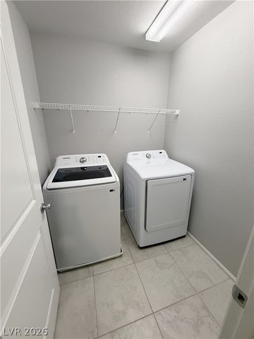 9386 Barcolobo Avenue, Las Vegas, NV 89148