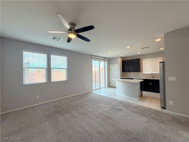 9386 Barcolobo Avenue, Las Vegas, NV 89148