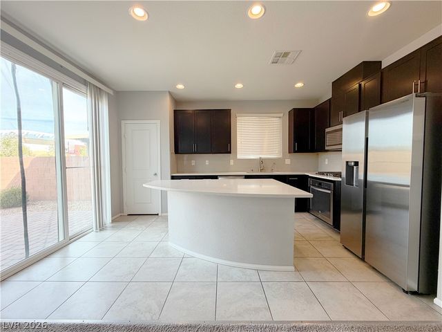 9386 Barcolobo Avenue, Las Vegas, NV 89148