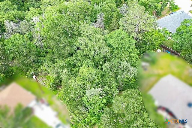 111 Nuupia Court, Bastrop, TX 78602