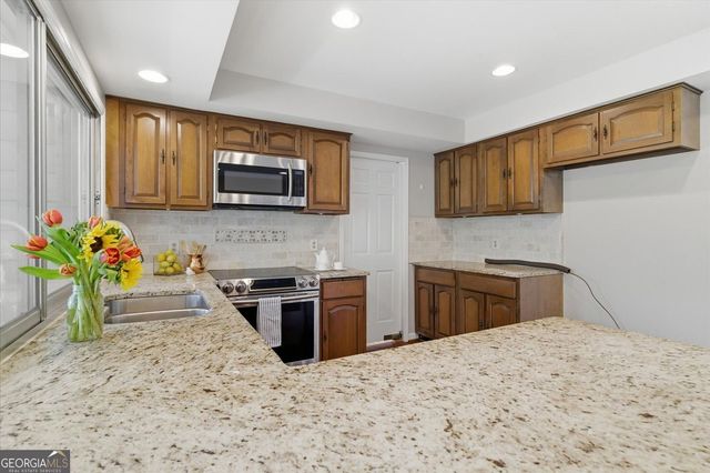 3750 Fox Hills Drive SE, Marietta, GA 30067