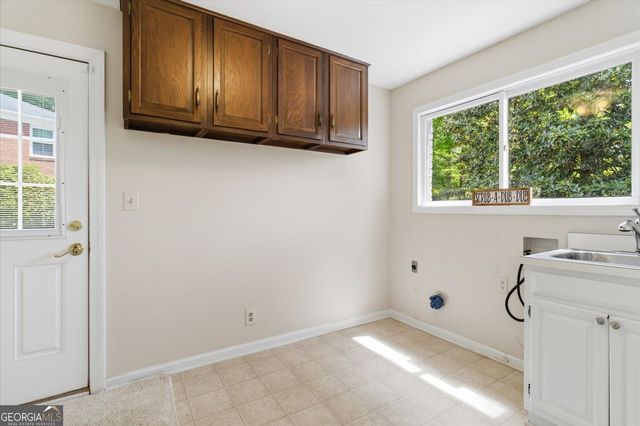 3750 Fox Hills Drive SE, Marietta, GA 30067