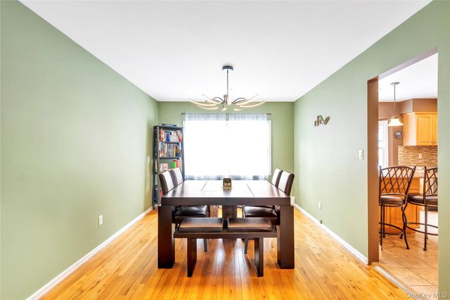 132 Midwood Avenue, Nesconset, NY 11767