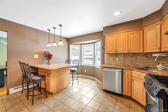 132 Midwood Avenue, Nesconset, NY 11767