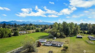 22215 SE 436th Street, Enumclaw, WA 98022