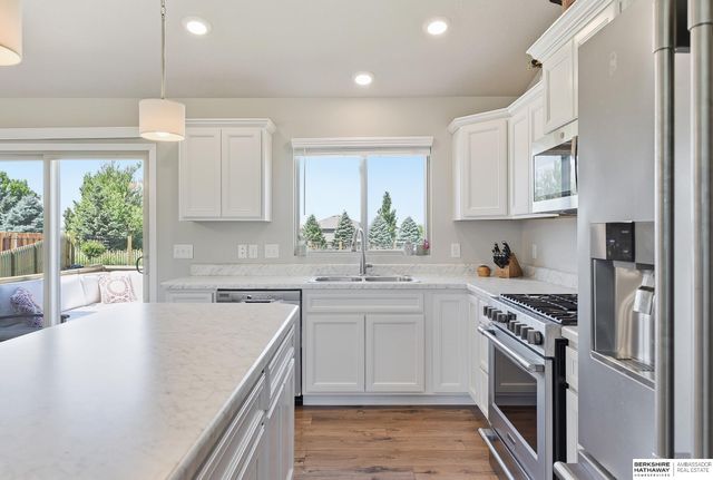 7716 N 147th Avenue Circle, Bennington, NE 68007