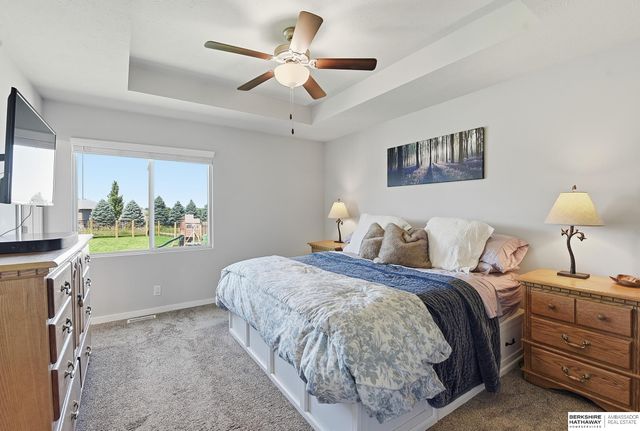 7716 N 147th Avenue Circle, Bennington, NE 68007