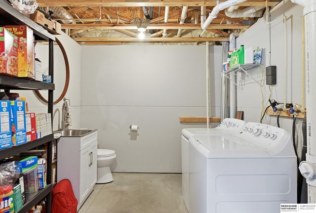 7716 N 147th Avenue Circle, Bennington, NE 68007