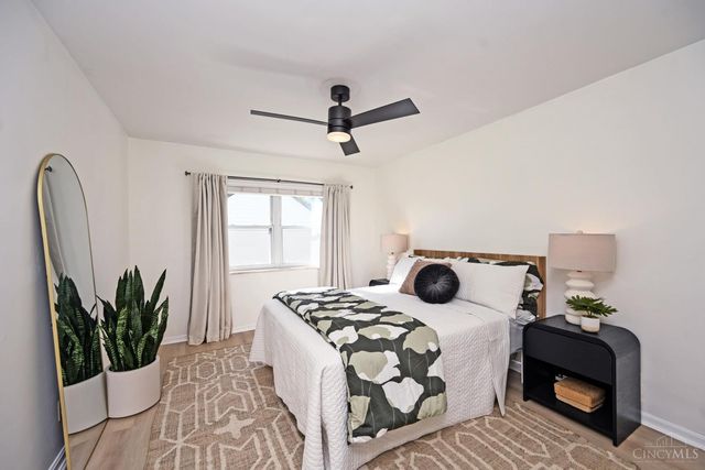 8040 Sagamore Drive, Amberley, OH 45236