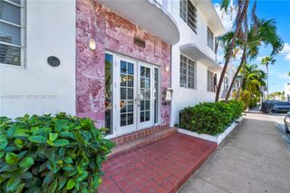 610 8th St 102, Miami Beach, FL 33139
