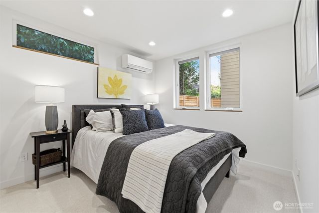 3648 B Greenwood Avenue N, Seattle, WA 98103