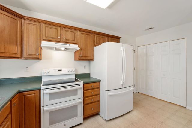 325 Malachi Court, Inman, SC 29349