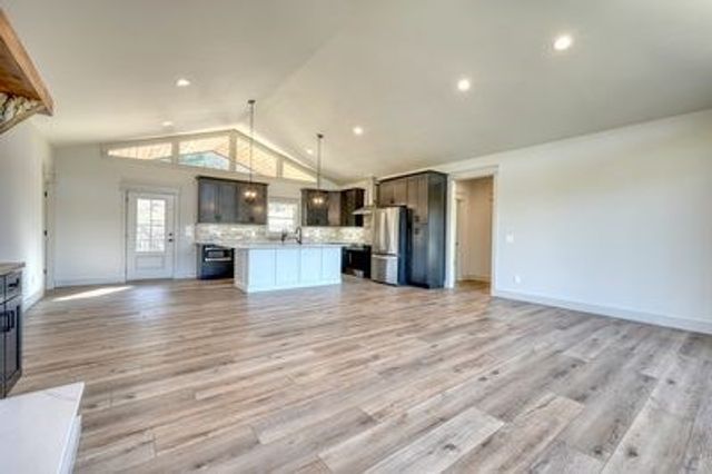 256 Windy Reed Drive, Hiawassee, GA 30546