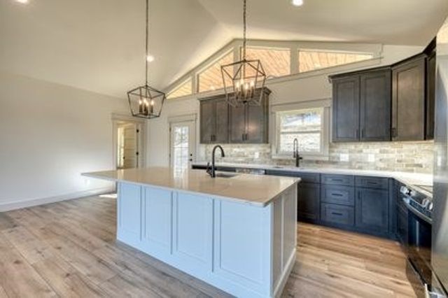 256 Windy Reed Drive, Hiawassee, GA 30546