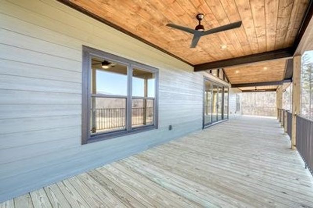 256 Windy Reed Drive, Hiawassee, GA 30546