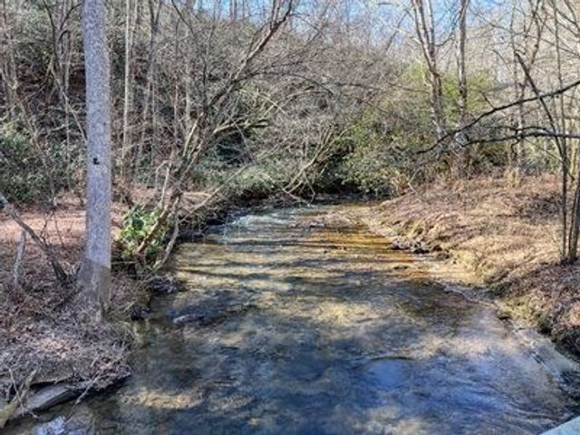 256 Windy Reed Drive, Hiawassee, GA 30546