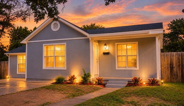 3229 Hardeman Street, Fort Worth, TX 76119