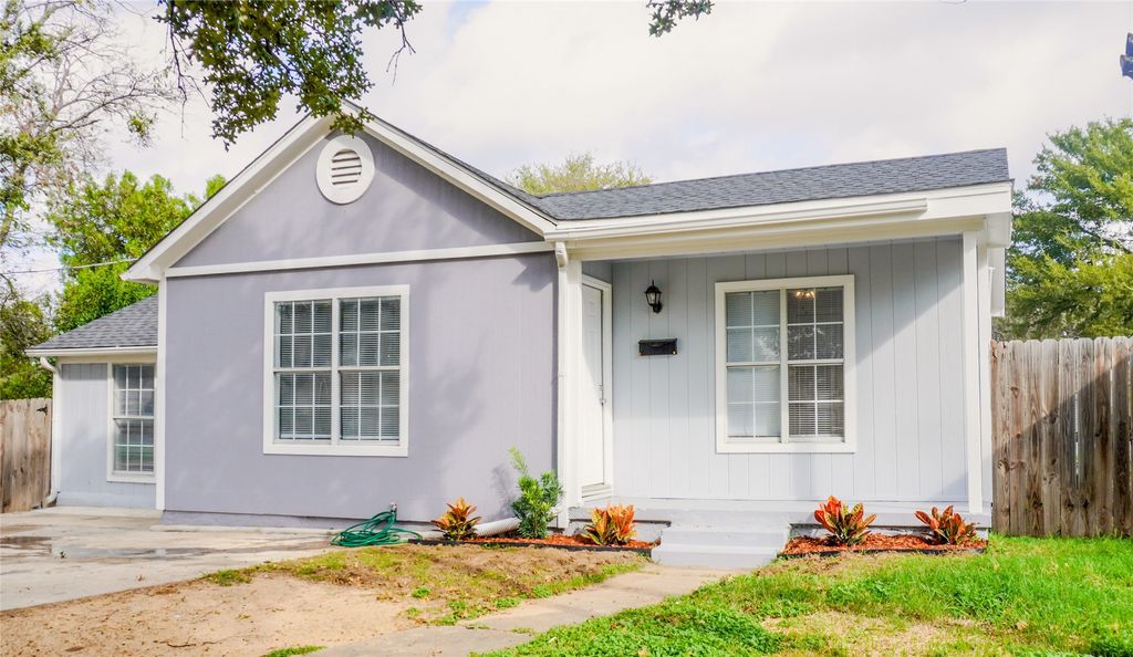 3229 Hardeman Street, Fort Worth, TX 76119