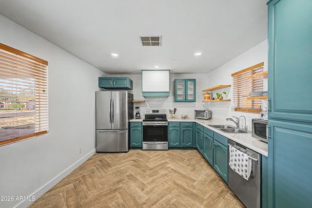 2313 E OBREGON Street, Tempe, AZ 85288