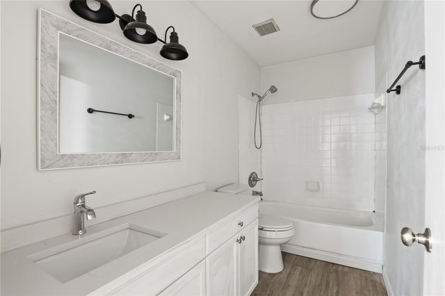 4411 SW 34TH STREET 906, Gainesville, FL 32608