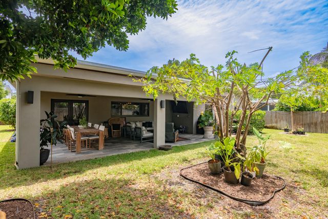 335 Franklin Road, West Palm Beach, FL 33405