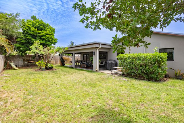 335 Franklin Road, West Palm Beach, FL 33405