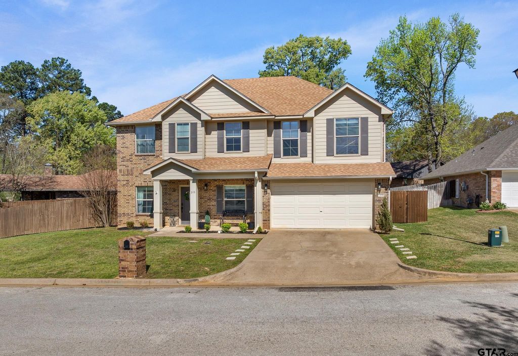 310 Rosebrook Cir, Whitehouse, TX 75791