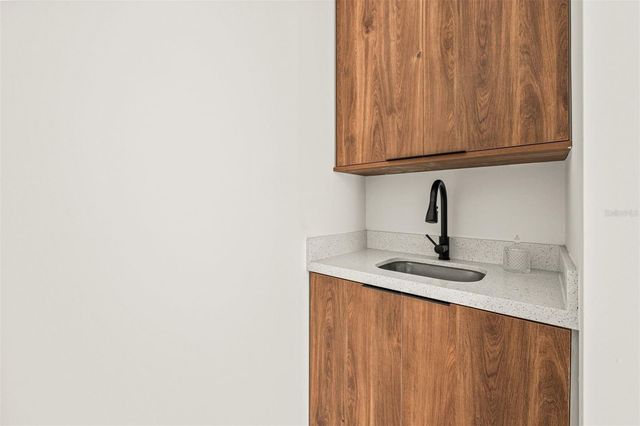 6177 CHORUS DRIVE, Mascotte, FL 34753