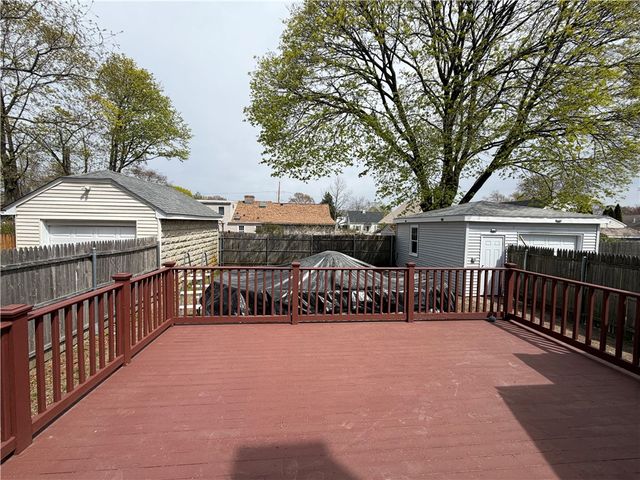 714 Willett Avenue, East Providence, RI 02915