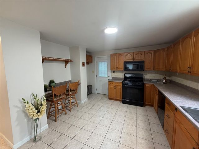 714 Willett Avenue, East Providence, RI 02915