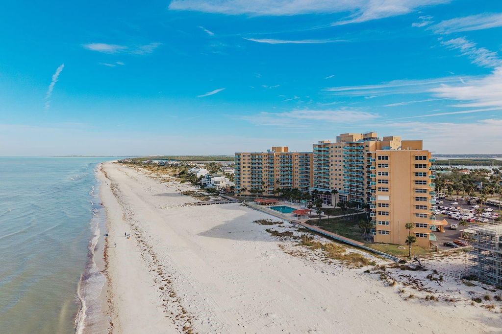 880 MANDALAY AVENUE C509, Clearwater Beach, FL 33767