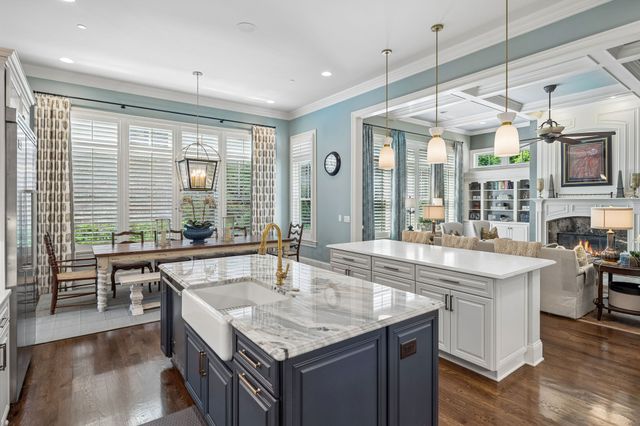 1025 Falling Leaf Cir, Brentwood, TN 37027
