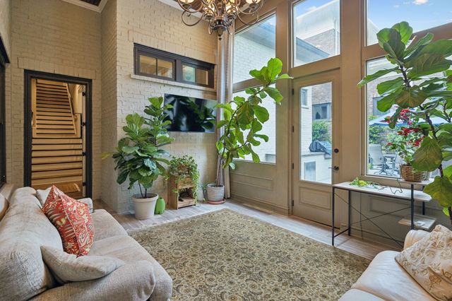 1025 Falling Leaf Cir, Brentwood, TN 37027