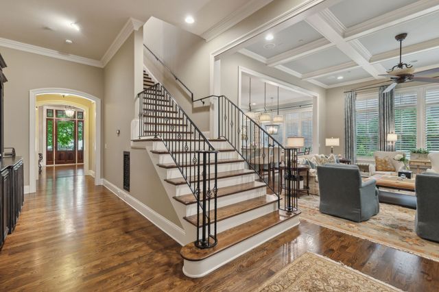 1025 Falling Leaf Cir, Brentwood, TN 37027