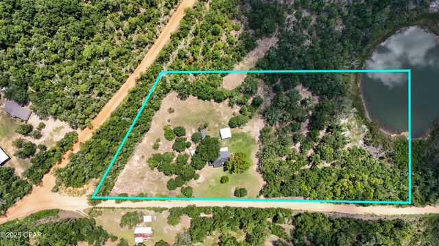 1371 Deadening Road, Chipley, FL 32428