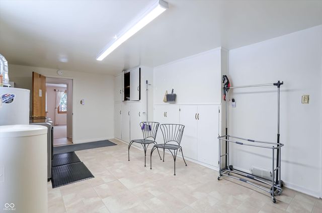 8615 Manderley Drive, Indianapolis, IN 46240