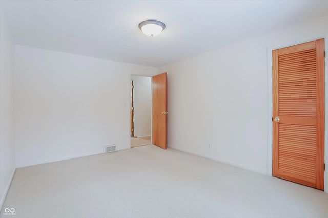 8615 Manderley Drive, Indianapolis, IN 46240