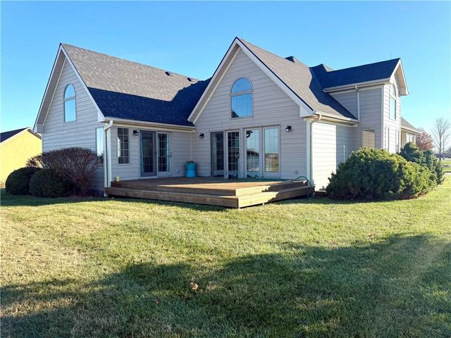 25687 Magnolia Circle, Maryville, MO 64468