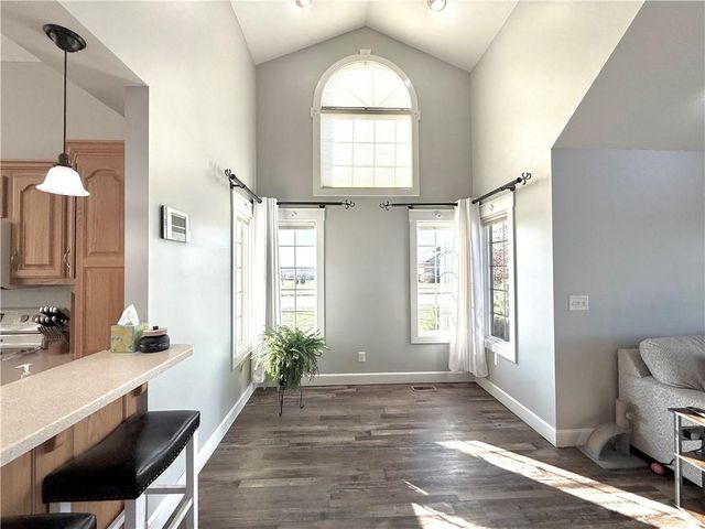 25687 Magnolia Circle, Maryville, MO 64468