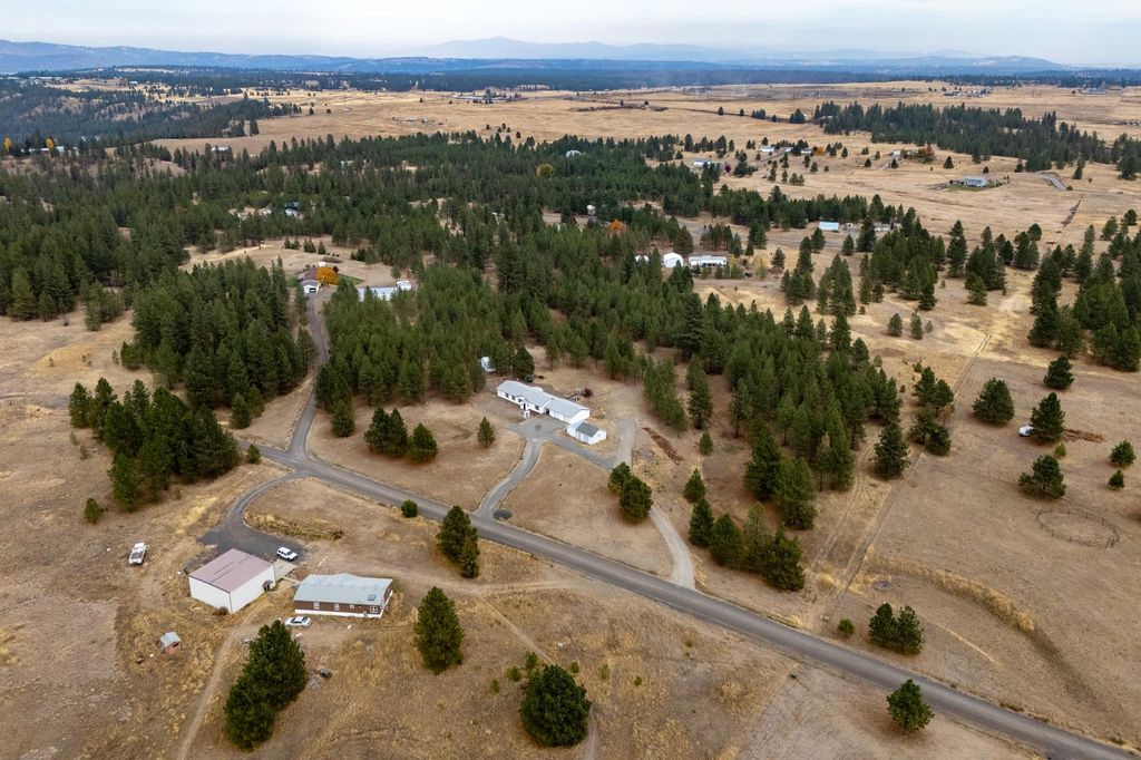 2110 N Huntington Ln, Spokane, WA 99224 photo 2