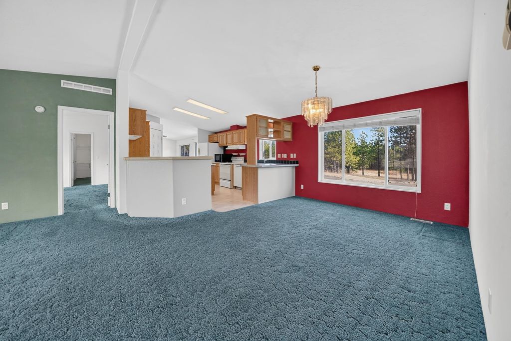 2110 N Huntington Ln, Spokane, WA 99224 photo 4